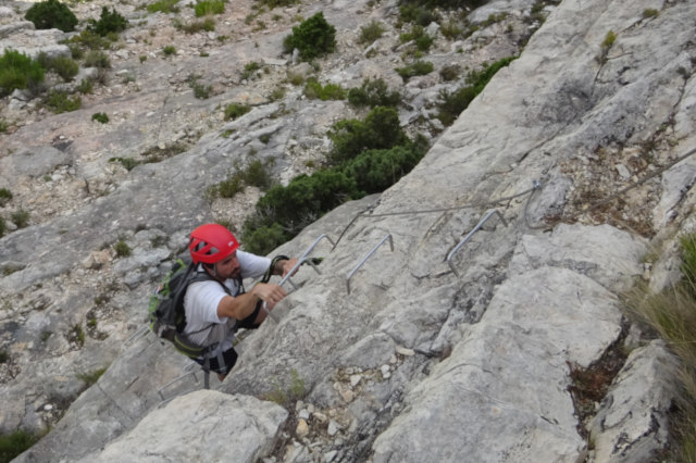 primer tramo de la vía ferrata de cuevas de cañart